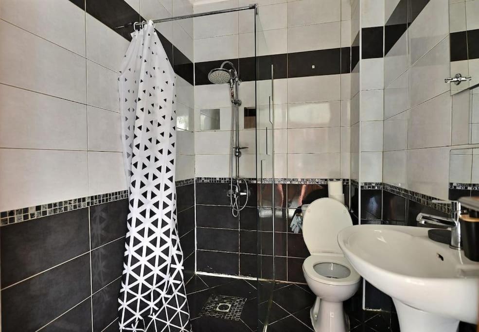 Tres Proche Centre-ville, Parking Gratuits, Centre *